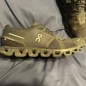 On Running Men's Black Athletic Shoes